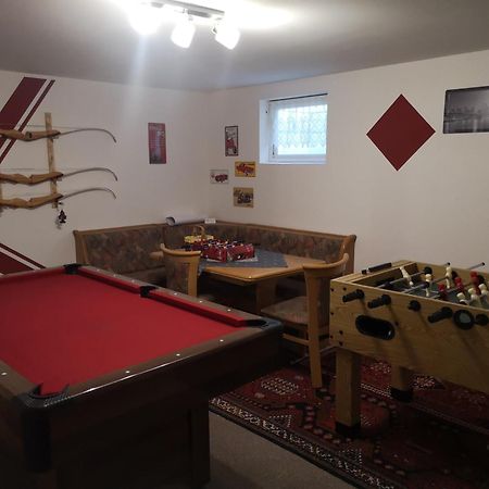 Ferienwohnung Im Gruenen, 10 Km Rv, 30 Km Bodensee, Kueche Bad Balkon Wolpertswende Camera foto
