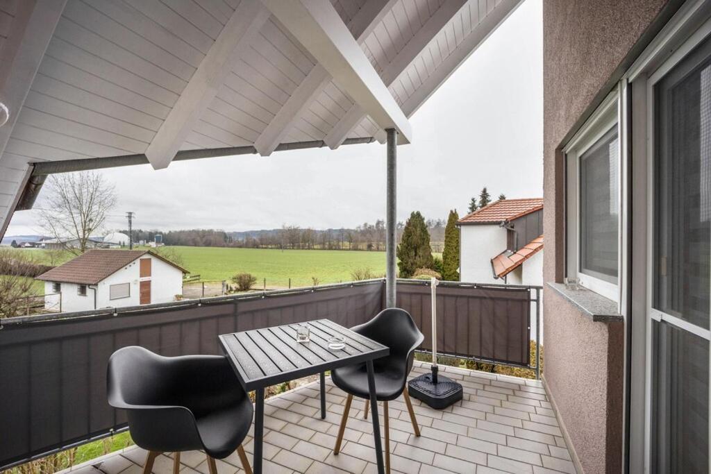 Ferienwohnung Im Gruenen, 10 Km Rv, 30 Km Bodensee, Kueche Bad Balkon Wolpertswende Esterno foto